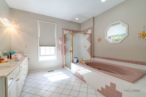 Tiny photo for 3 Dartmouth Court, Lincolnshire, IL 60069 (MLS # 12489301)