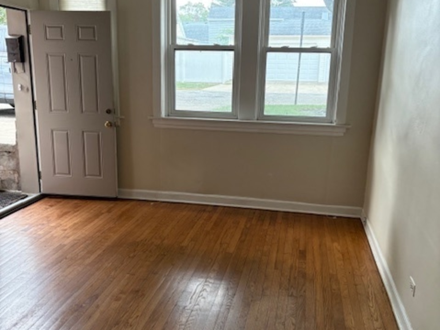 Forest Park, Illinois 60130, United States, 1 Bedroom Bedrooms, ,1 BathroomBathrooms,Residential,Active,241149