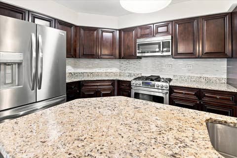 Tiny photo for 66 Copperwood Drive, Buffalo Grove, IL 60089 (MLS # 12738684)