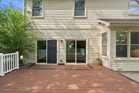 Tiny photo for 66 Copperwood Drive, Buffalo Grove, IL 60089 (MLS # 12738684)