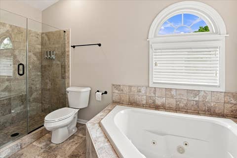 Tiny photo for 66 Copperwood Drive, Buffalo Grove, IL 60089 (MLS # 12738684)