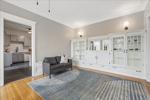 Tiny photo for 5142 S Greenwood Avenue #2, Chicago, IL 60615 (MLS # 12592044)