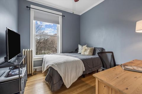 Tiny photo for 5142 S Greenwood Avenue #2, Chicago, IL 60615 (MLS # 12592044)