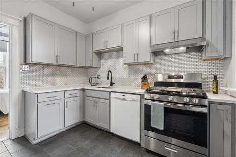 Tiny photo for 5142 S Greenwood Avenue #2, Chicago, IL 60615 (MLS # 12592044)