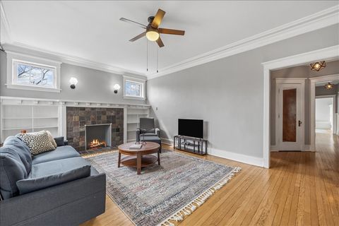 Tiny photo for 5142 S Greenwood Avenue #2, Chicago, IL 60615 (MLS # 12592044)