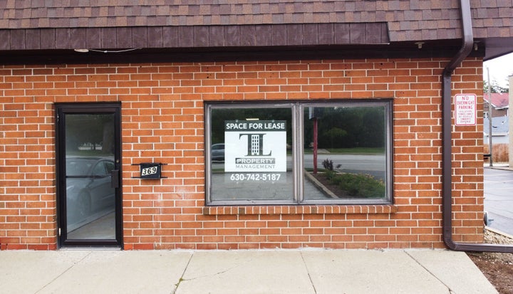 Photo 1 of 9 — 369 N WOOD DALE Road, Wood Dale, IL 60191
