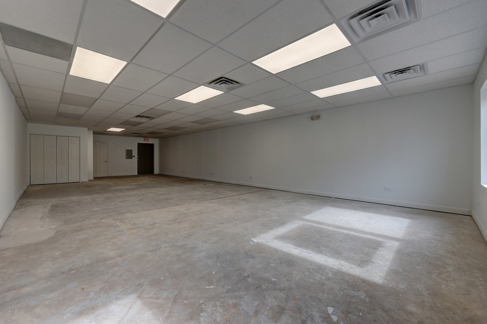 369 N WOOD DALE Road