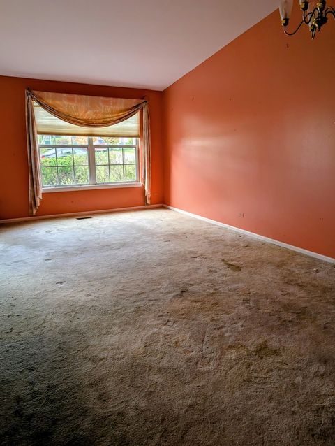 Tiny photo for 201 Bingham Circle, Mundelein, IL 60060 (MLS # 12503605)