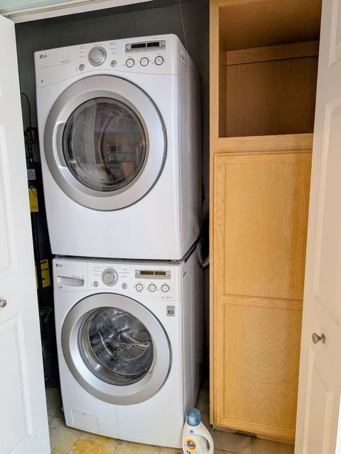 Tiny photo for 201 Bingham Circle, Mundelein, IL 60060 (MLS # 12503605)