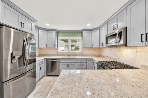 Tiny photo for 5840 S Brainard Avenue, La Grange Highlands, IL 60525 (MLS # 12782411)