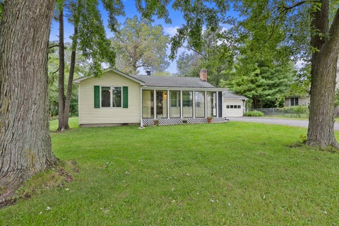 Tiny photo for 5840 S Brainard Avenue, La Grange Highlands, IL 60525 (MLS # 12782411)