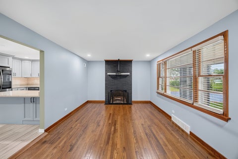 Tiny photo for 5840 S Brainard Avenue, La Grange Highlands, IL 60525 (MLS # 12782411)