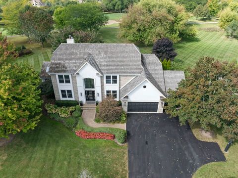 Tiny photo for 27634 Primrose Lane N, Mundelein, IL 60060 (MLS # 12463203)