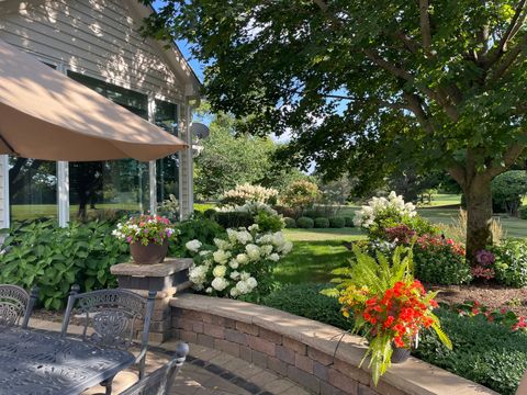 Tiny photo for 27634 Primrose Lane N, Mundelein, IL 60060 (MLS # 12463203)