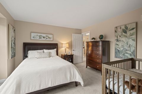 Tiny photo for 27634 Primrose Lane N, Mundelein, IL 60060 (MLS # 12463203)