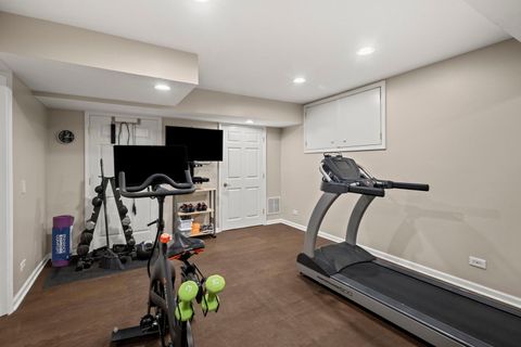 Tiny photo for 27634 Primrose Lane N, Mundelein, IL 60060 (MLS # 12463203)