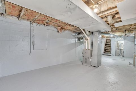 Tiny photo for 617 Warren Street, Davenport, IA 52802 (MLS # 12605247)