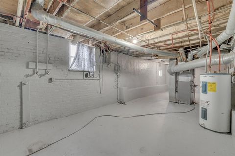 Tiny photo for 617 Warren Street, Davenport, IA 52802 (MLS # 12605247)