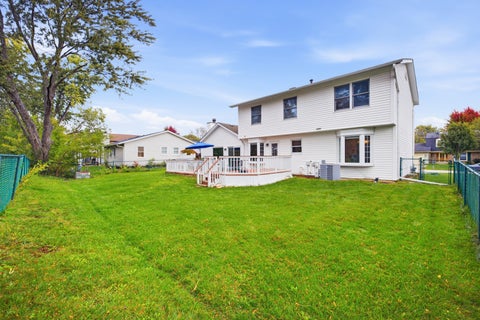 Tiny photo for 962 Kentucky Lane, Elk Grove Village, IL 60007 (MLS # 12784448)