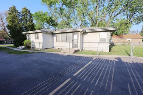 Tiny photo for 2414 Garden Street, Joliet, IL 60435 (MLS # 12681907)