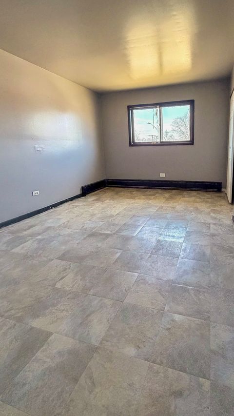 Tiny photo for 14547 Keystone Avenue #12, Midlothian, IL 60445 (MLS # 12590069)