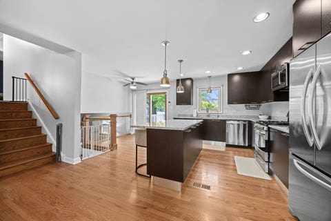 Tiny photo for 10S520 Havens Drive, Downers Grove, IL 60516 (MLS # 12690817)