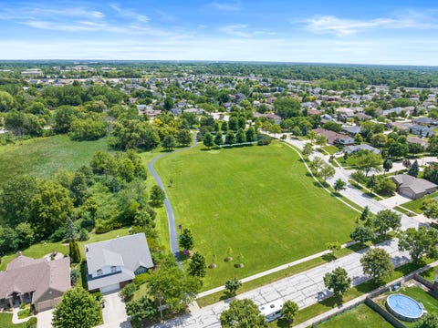 Tiny photo for 10S520 Havens Drive, Downers Grove, IL 60516 (MLS # 12690817)