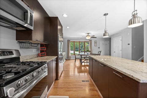 Tiny photo for 10S520 Havens Drive, Downers Grove, IL 60516 (MLS # 12690817)