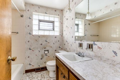 Tiny photo for 9430 S 81st Avenue, Hickory Hills, IL 60457 (MLS # 12596019)