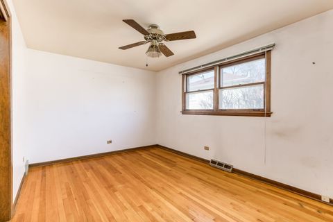 Tiny photo for 9430 S 81st Avenue, Hickory Hills, IL 60457 (MLS # 12596019)