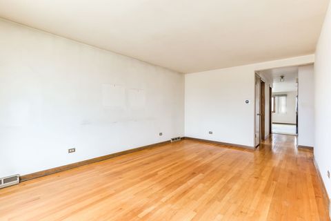 Tiny photo for 9430 S 81st Avenue, Hickory Hills, IL 60457 (MLS # 12596019)