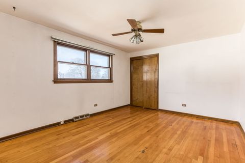 Tiny photo for 9430 S 81st Avenue, Hickory Hills, IL 60457 (MLS # 12596019)