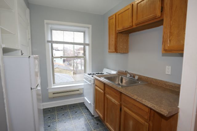 3263 W Wrightwood Avenue 1Q