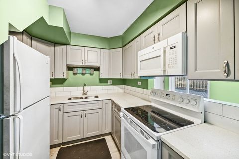 Tiny photo for 1245 S Mannheim Road, Westchester, IL 60154 (MLS # 12463687)
