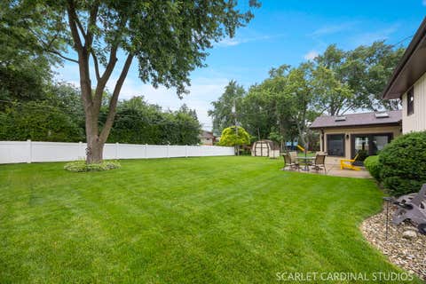 Tiny photo for Roselle, IL 60172 (MLS # 12729627)
