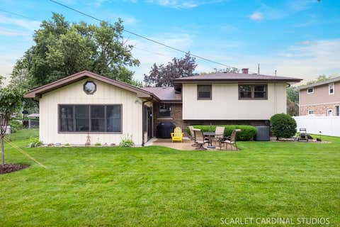 Tiny photo for Roselle, IL 60172 (MLS # 12729627)