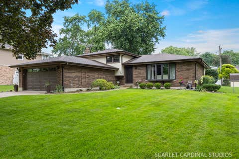 Photo of Roselle, IL 60172 (MLS # 12729627)