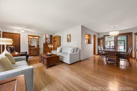 Tiny photo for Roselle, IL 60172 (MLS # 12729627)