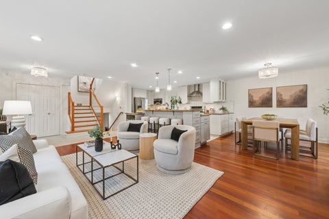 Tiny photo for 301 Kilpatrick Avenue, Wilmette, IL 60091 (MLS # 12789705)