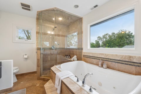 Tiny photo for 301 Kilpatrick Avenue, Wilmette, IL 60091 (MLS # 12789705)