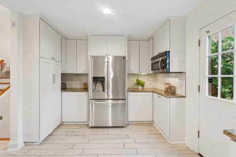 Tiny photo for 301 Kilpatrick Avenue, Wilmette, IL 60091 (MLS # 12789705)