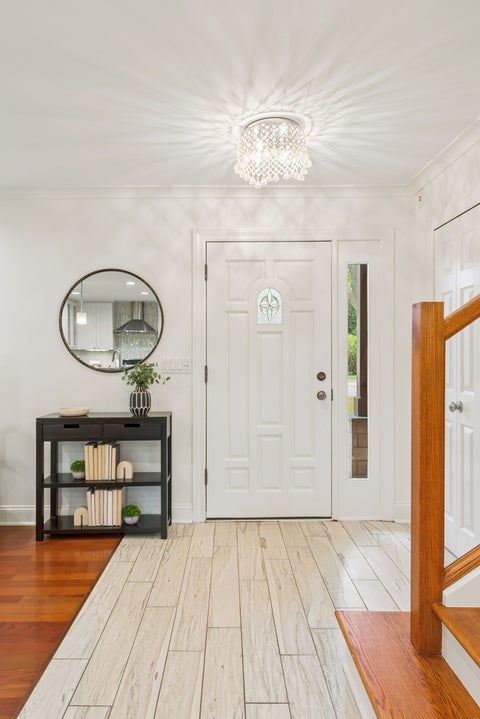 Tiny photo for 301 Kilpatrick Avenue, Wilmette, IL 60091 (MLS # 12789705)