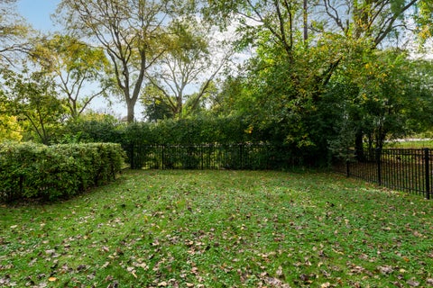 Tiny photo for 301 Kilpatrick Avenue, Wilmette, IL 60091 (MLS # 12789705)