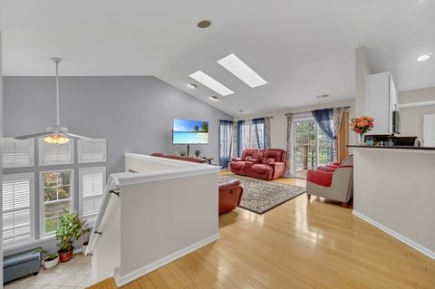 Tiny photo for 2470 PALAZZO Court, Buffalo Grove, IL 60089 (MLS # 12528633)