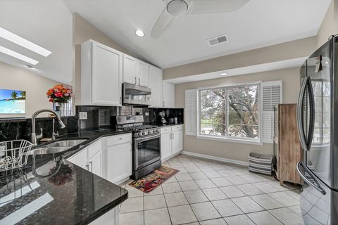 Tiny photo for 2470 PALAZZO Court, Buffalo Grove, IL 60089 (MLS # 12528633)