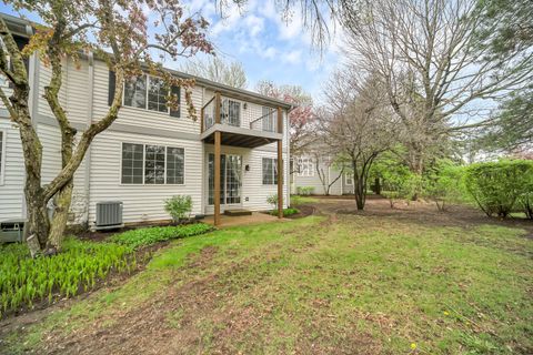 Tiny photo for 2470 PALAZZO Court, Buffalo Grove, IL 60089 (MLS # 12528633)