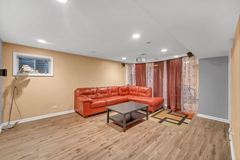 Tiny photo for 2470 PALAZZO Court, Buffalo Grove, IL 60089 (MLS # 12528633)