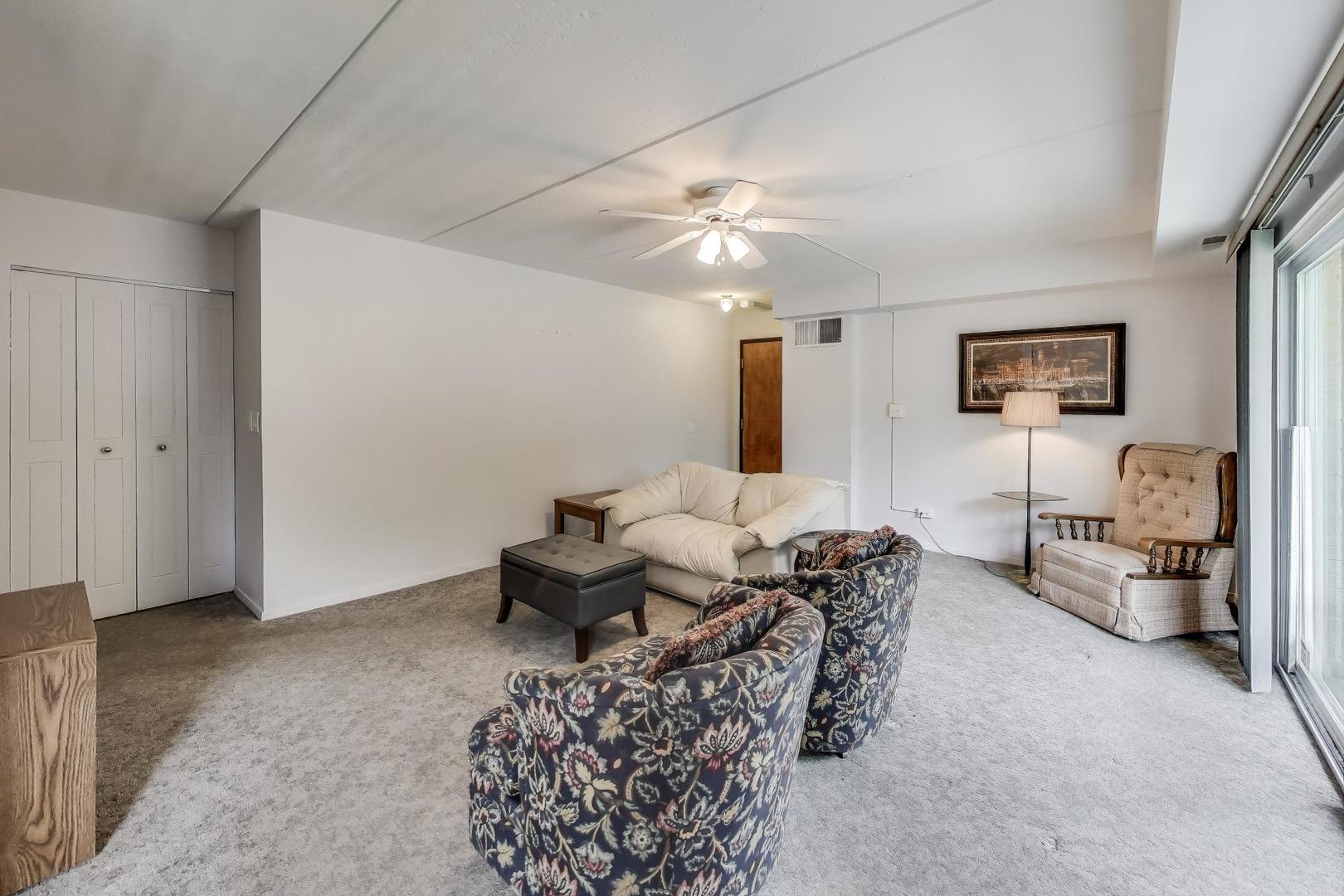 810 N River Road 1C