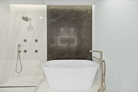 Tiny photo for 401 N Wabash Avenue #31J, Chicago, IL 60611 (MLS # 12615108)