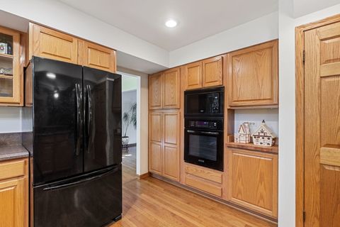 Tiny photo for 455 Laburnum Drive, Northbrook, IL 60062 (MLS # 12474575)